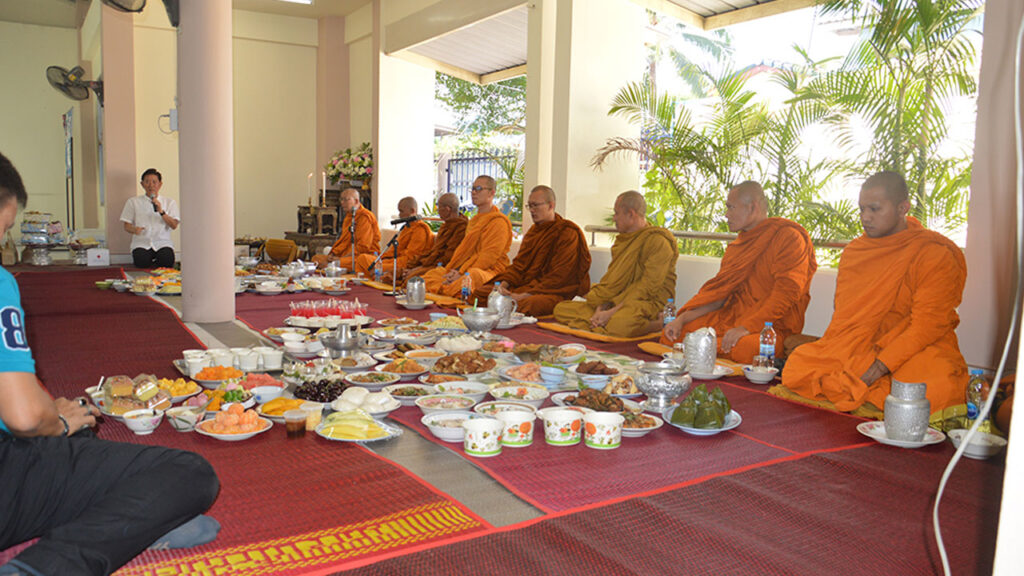 งานทำบุญตักบาตรประจำปี บริษัท น้ำปลาพิไชย จำกัด